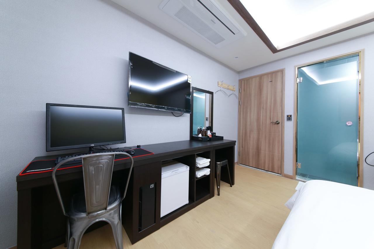Noble Hotel Inchon Exterior foto